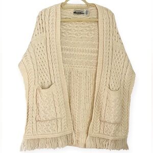 ARAN CRAFTS 100% Merino Wool Cream Cable Knit Wrap Poncho Fringe Hem One Size